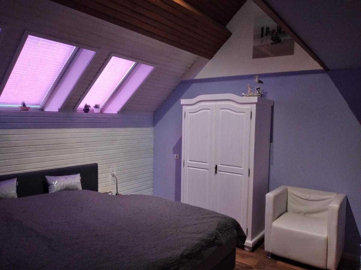 Ferienwohnung "Kunterbunt" Mit Burgblick Und Dachterrasse Monschau Buitenkant foto